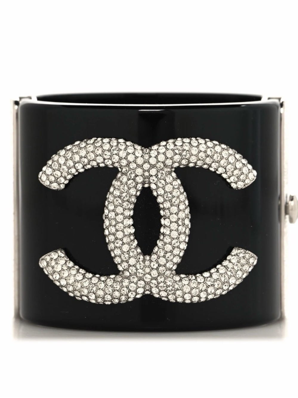 🪩  10/10 CHANEL CC Cuff  ⬛️